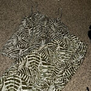 H&M Tropical Beach Leaf Print Wide leg palazzo pants and Cute Matching Top Set